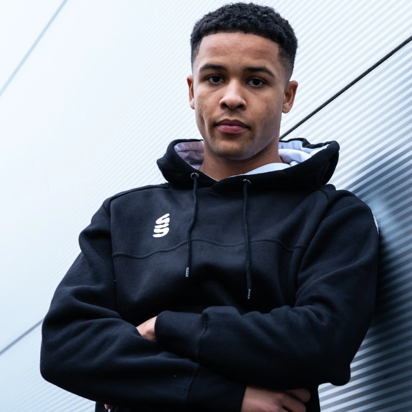 Fuse Hoody : Black / White